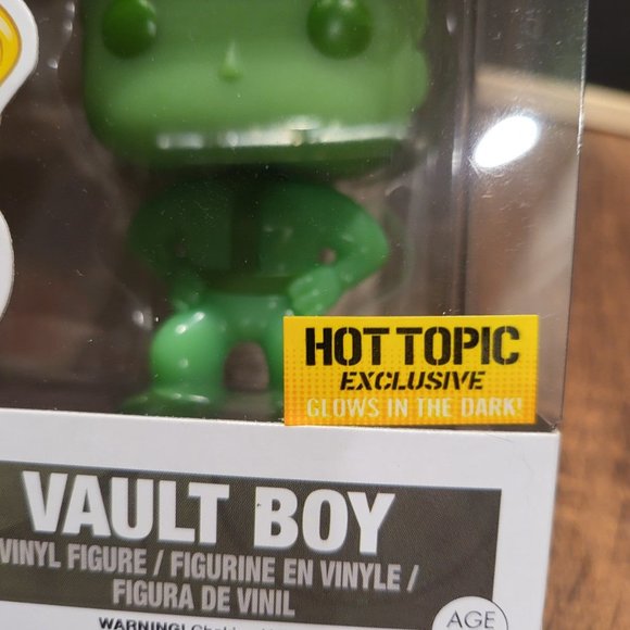 Fallout Vault Boy Glow in the Dark Hot Topic Exclusive Funko Pop - Picture 8 of 12